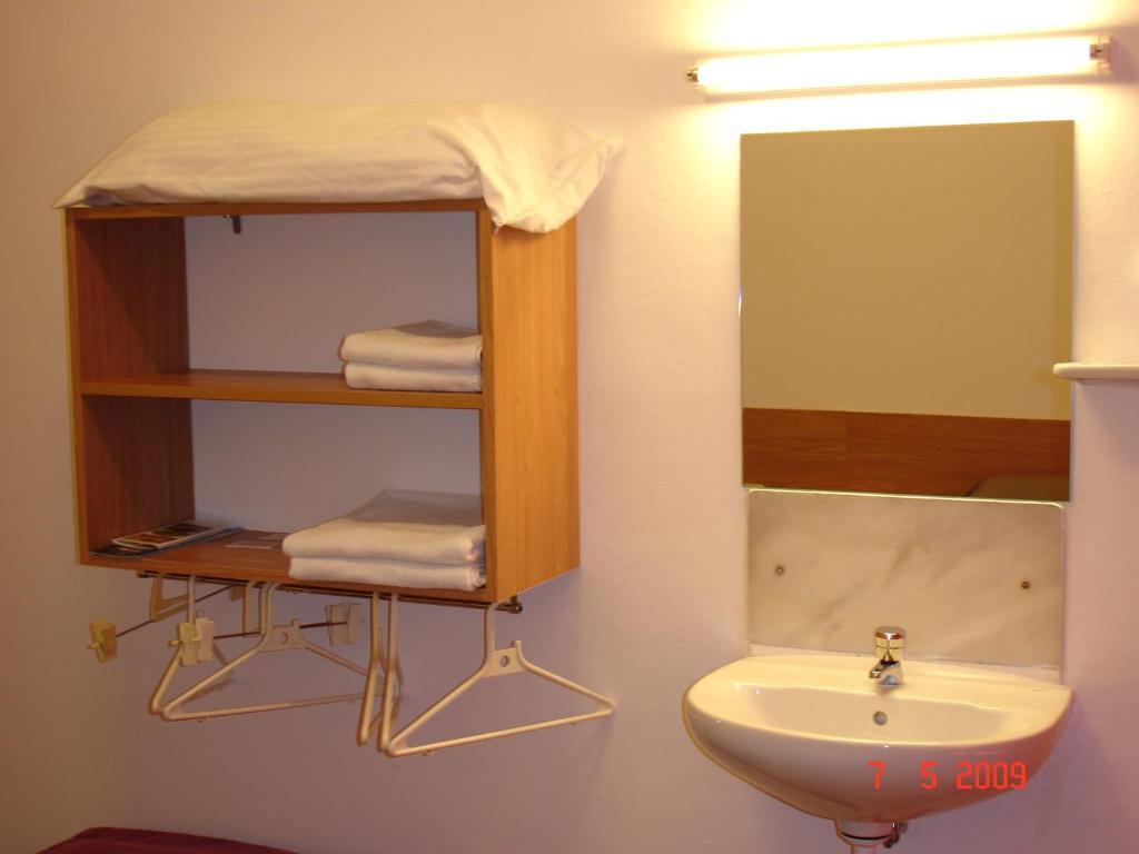 Hostal Can Blanco Sarriá de Ter Extérieur photo