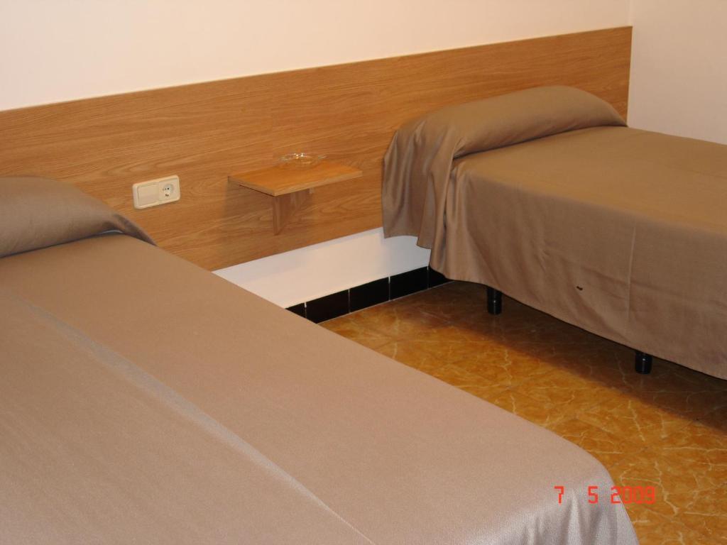 Hostal Can Blanco Sarriá de Ter Extérieur photo