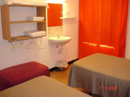 Hostal Can Blanco Sarriá de Ter Extérieur photo
